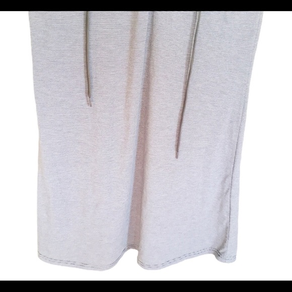 POOF! (Nordstrom) Cold Shoulder Mini Dress With Lace Up Detail Grey Stripe Large - Picture 10 of 13